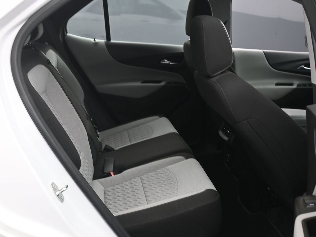 Used 2024 Chevrolet Equinox LS image 12