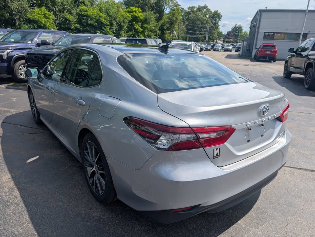Used 2024 Toyota Camry XLE w/ Cold Weather Package AWD/4WD image 6