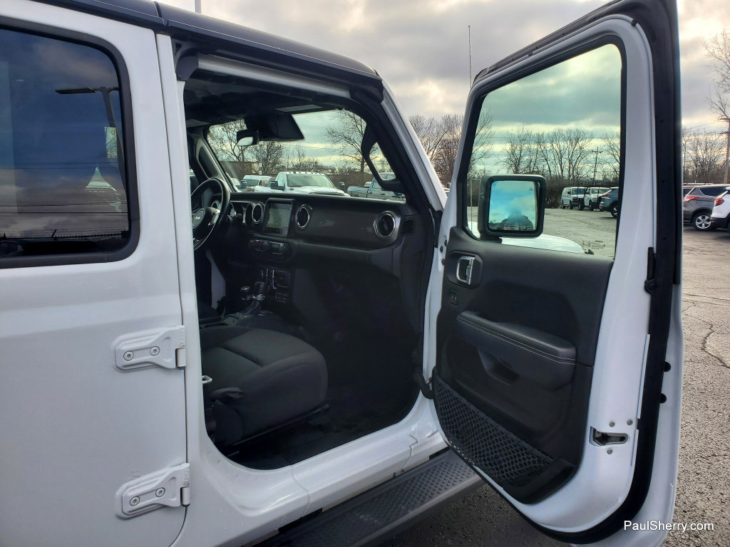 Used 2021 Jeep Wrangler Unlimited Sahara image 36