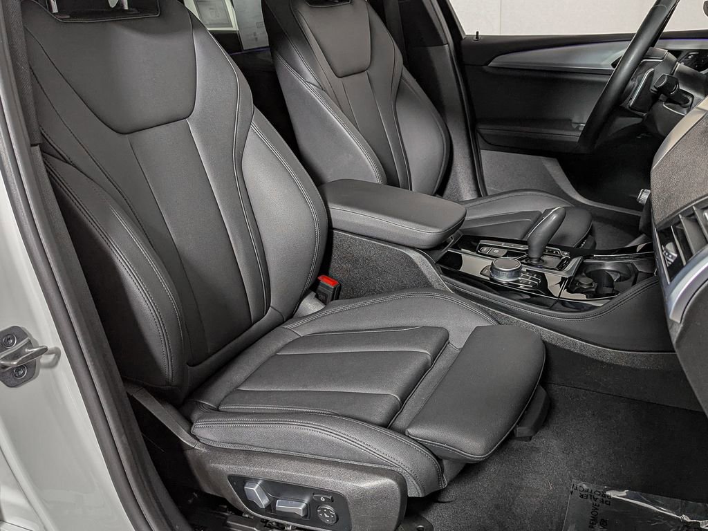Used 2021 BMW X4 xDrive30i image 23