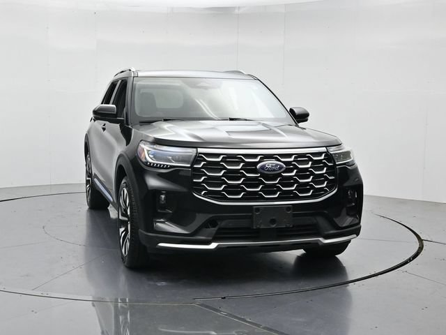 Certified 2025 Ford Explorer Platinum w/ LUX Leather Package AWD/4WD image 5