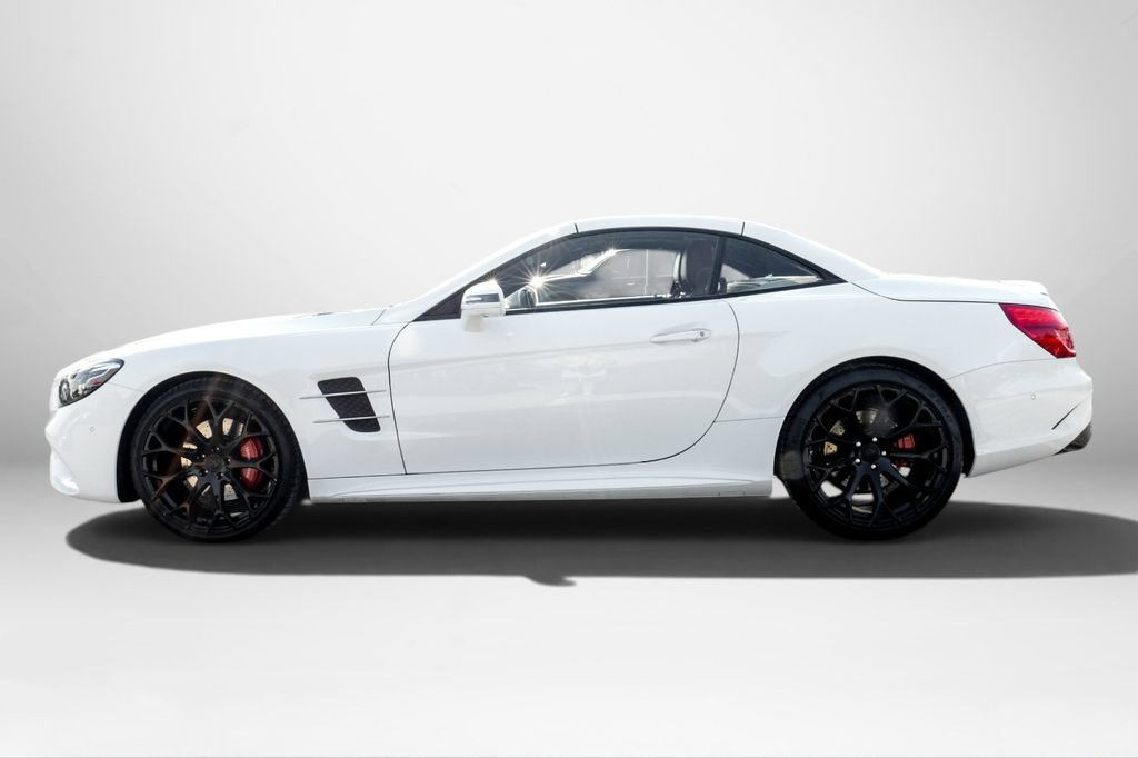 Used 2018 Mercedes-Benz SL 550 image 9