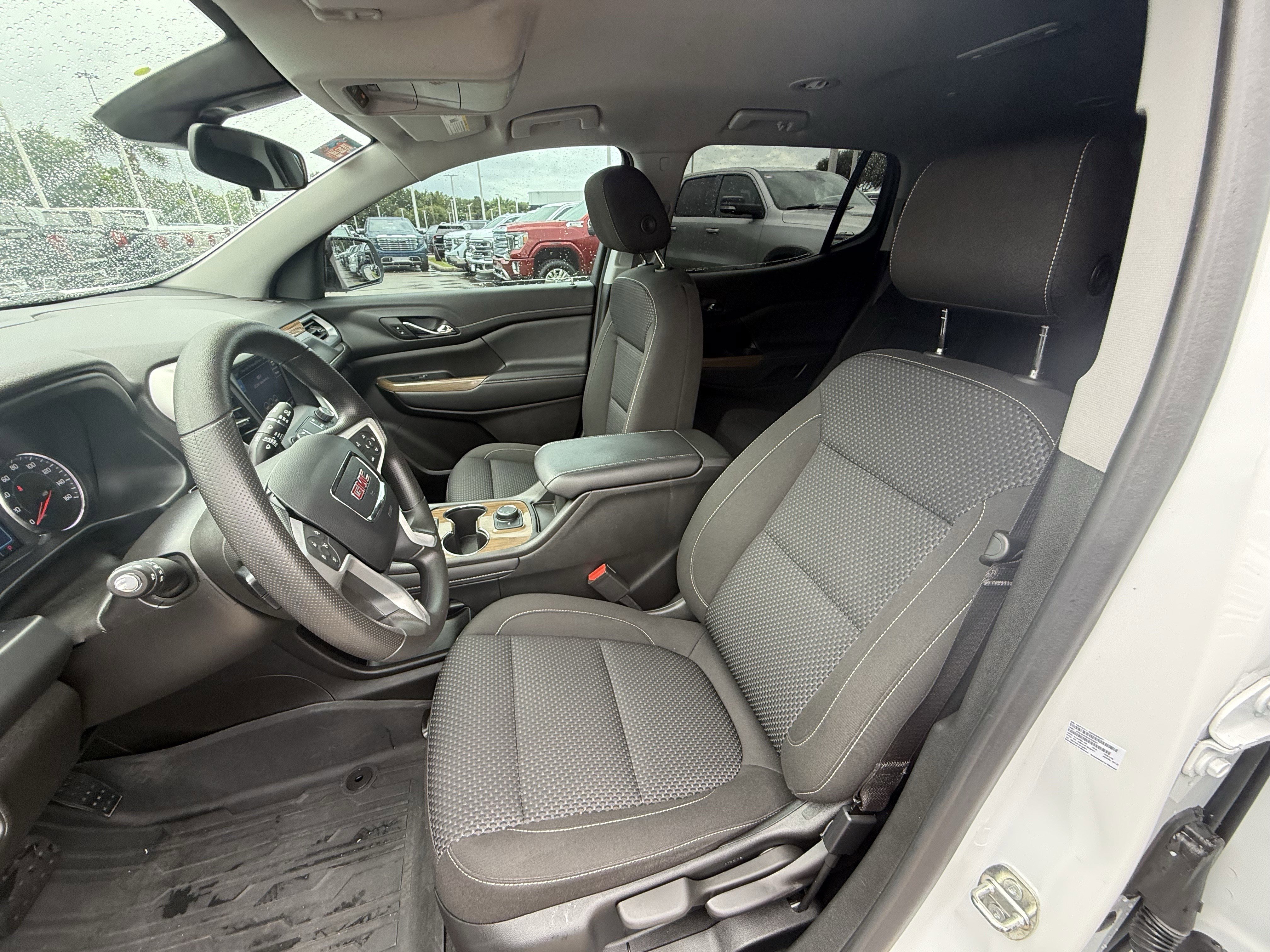 Used 2023 GMC Acadia SLE w/ Elevation Edition FWD image 27