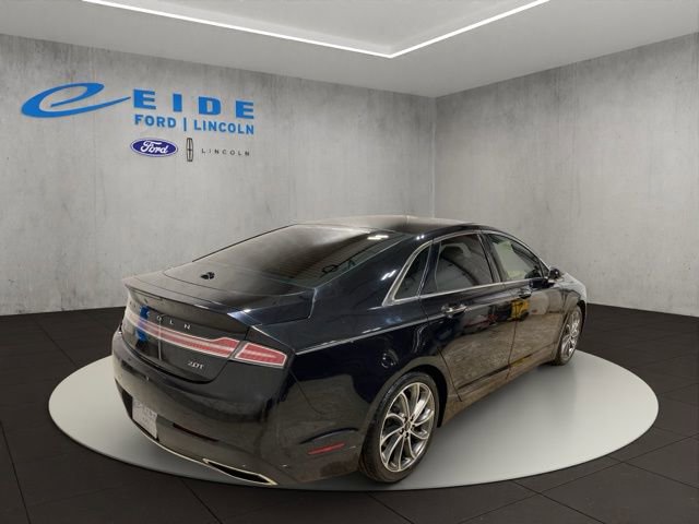 Used 2020 Lincoln MKZ w/ Convenience Package image 10