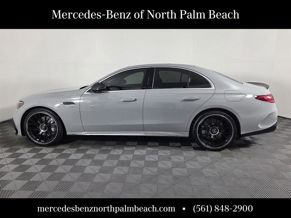 Certified 2026 Mercedes-Benz E 53 AMG e 4MATIC Sedan image 4