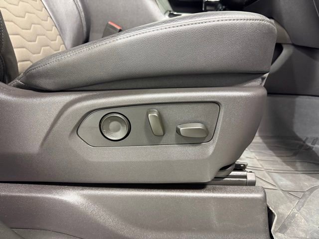 Certified 2024 Chevrolet Silverado 1500 ZR2 image 27