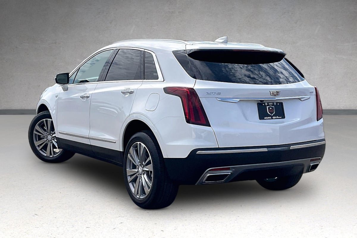 Used 2025 Cadillac XT5 Premium Luxury FWD image 34