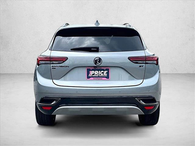 Used 2023 Buick Envision Essence w/ Sport Touring Package AWD/4WD image 4