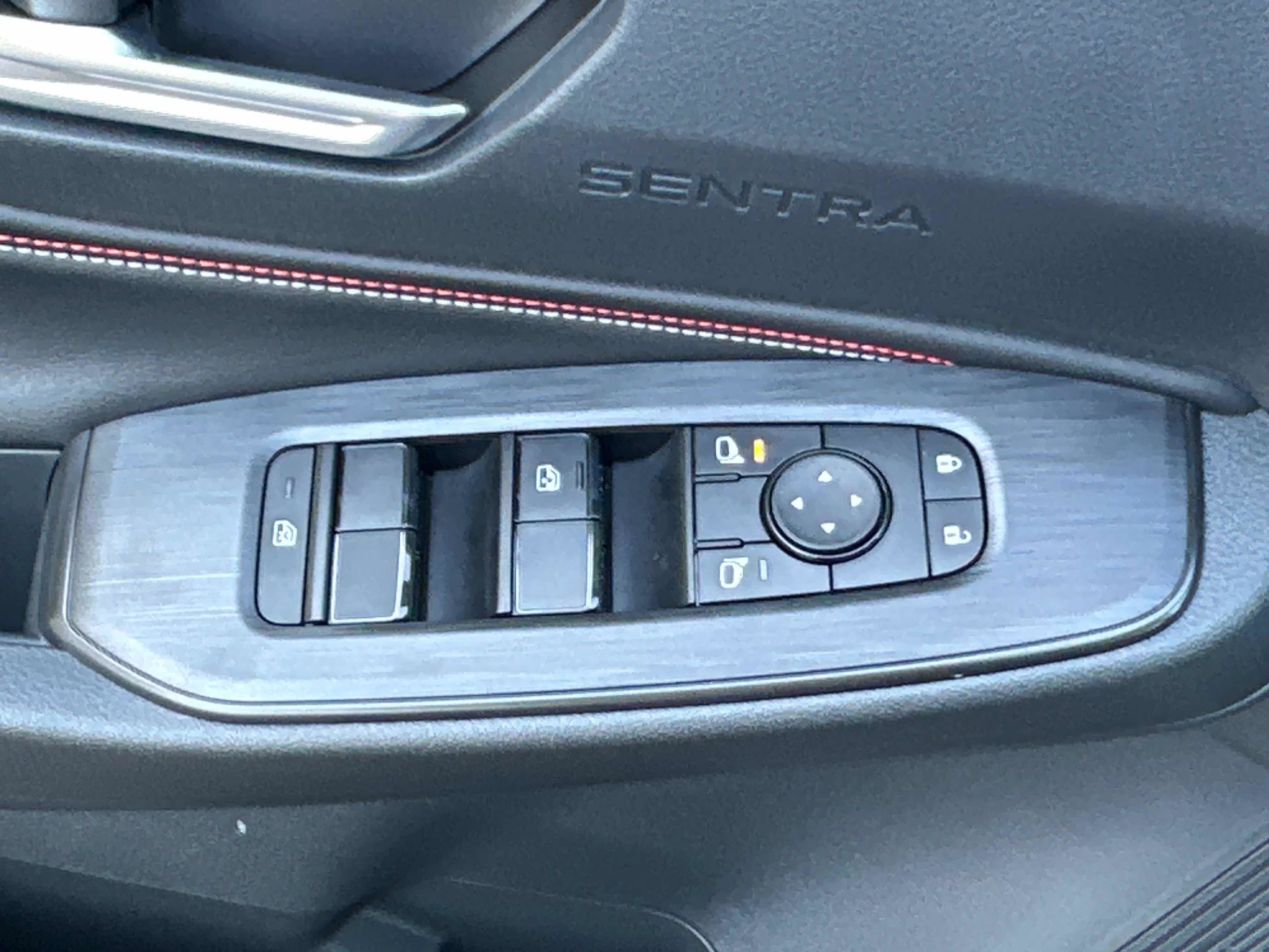 New 2026 Nissan Sentra SR w/ SR Premium Package FWD image 19