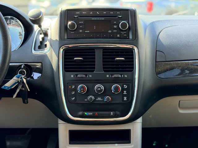 Used 2013 Dodge Grand Caravan SE FWD image 18