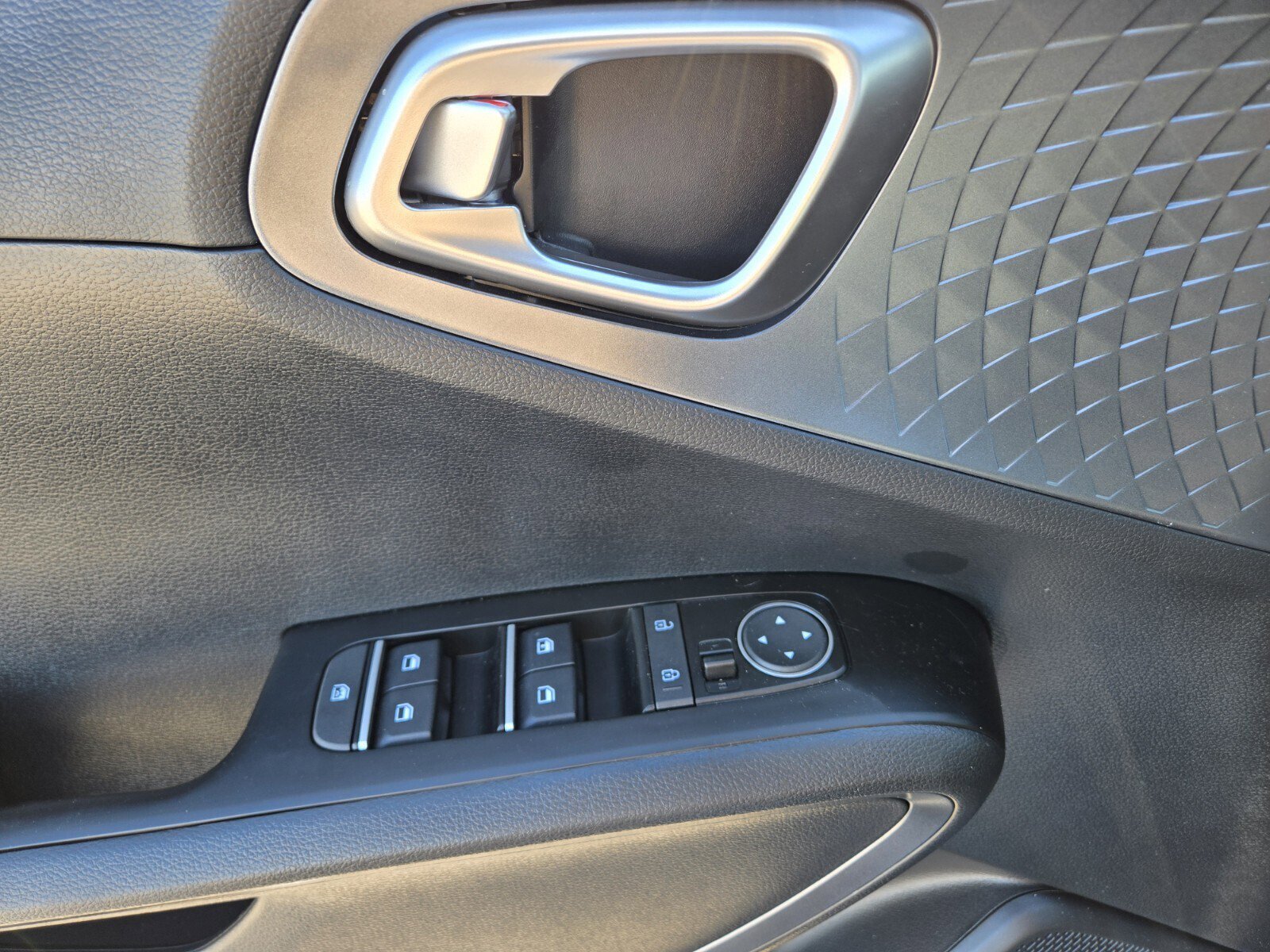 Certified 2025 Kia Soul EX image 18