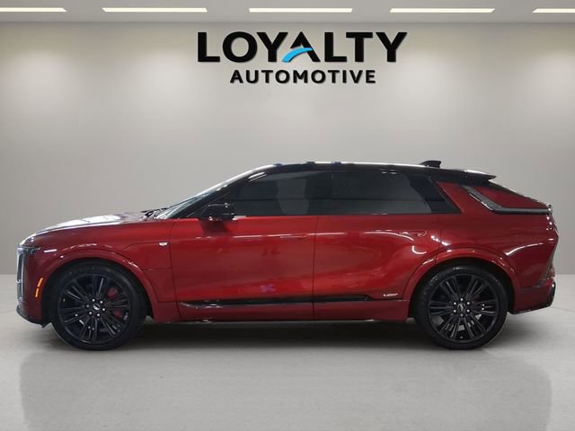 Used 2026 Cadillac Lyriq V image 2