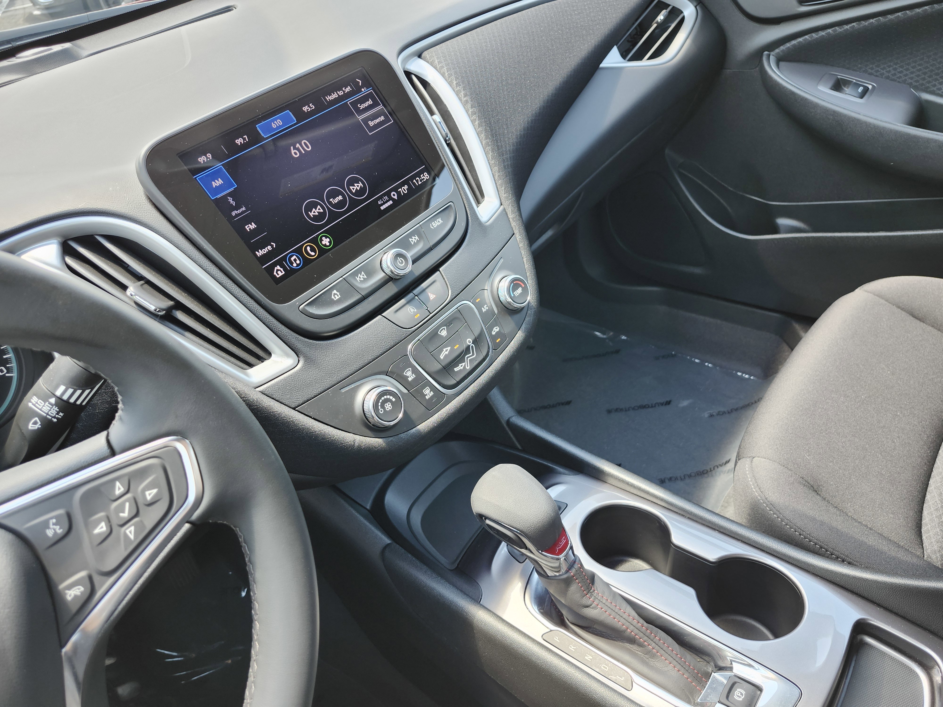 Used 2024 Chevrolet Malibu RS FWD image 29