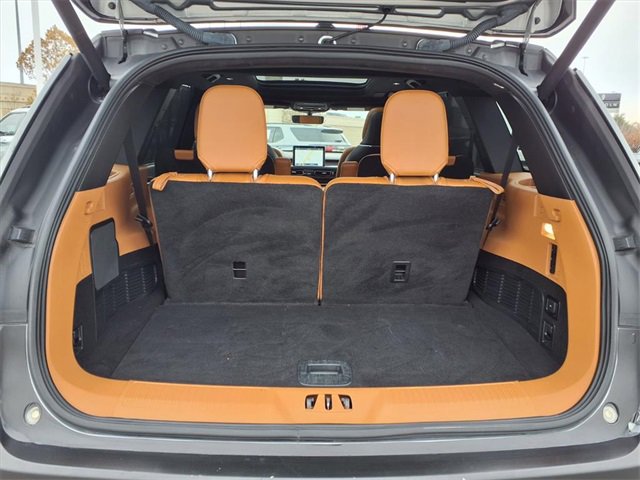 Used 2022 Lincoln Aviator Black Label image 25