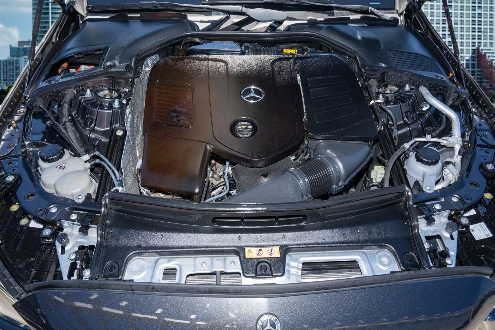 Used 2022 Mercedes-Benz C 300 Sedan image 37