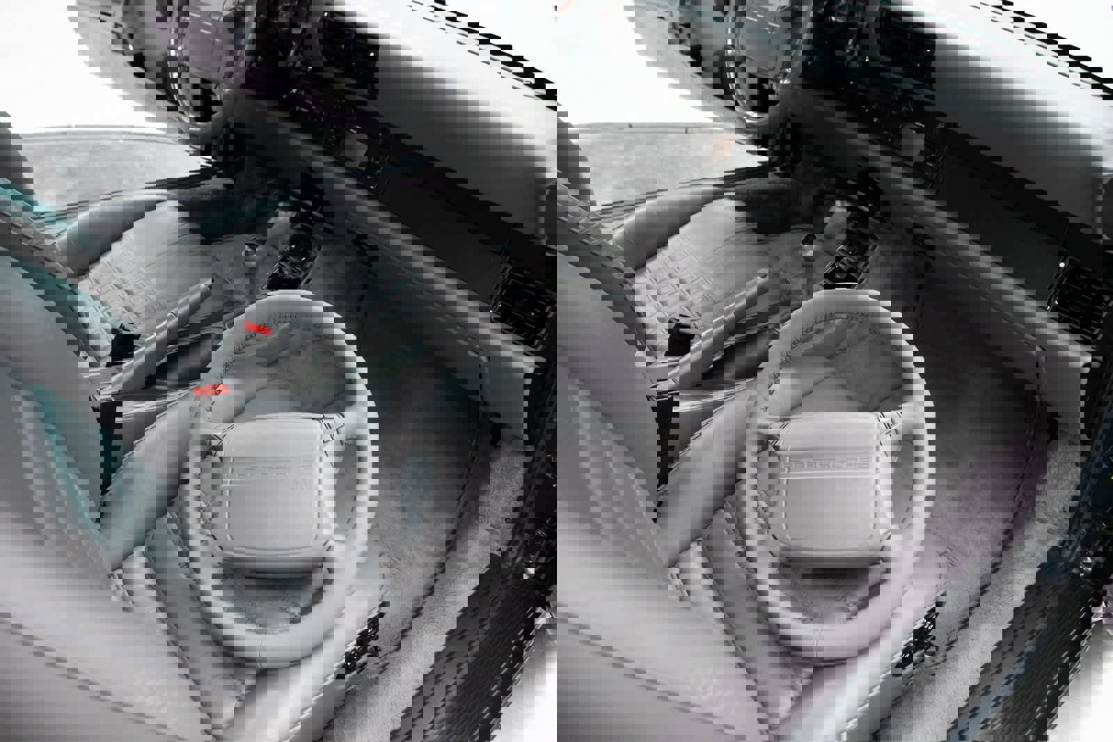 Used 1992 Porsche 911 Turbo image 44