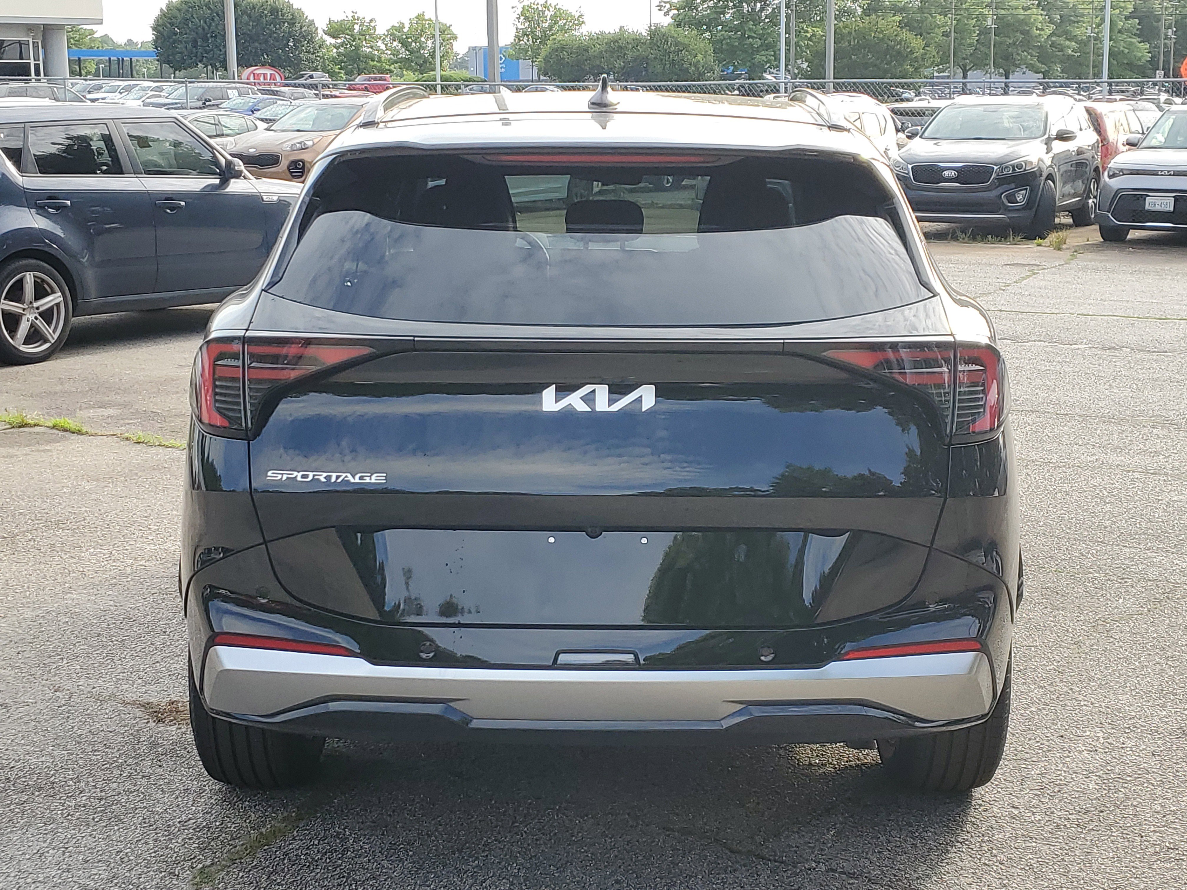 New 2026 Kia Sportage SX image 5