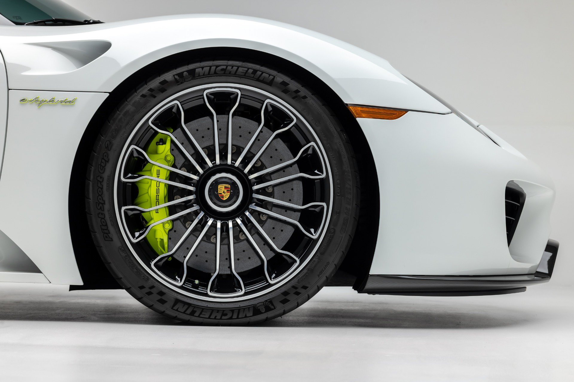 Used 2015 Porsche 918 Spyder AWD/4WD image 54