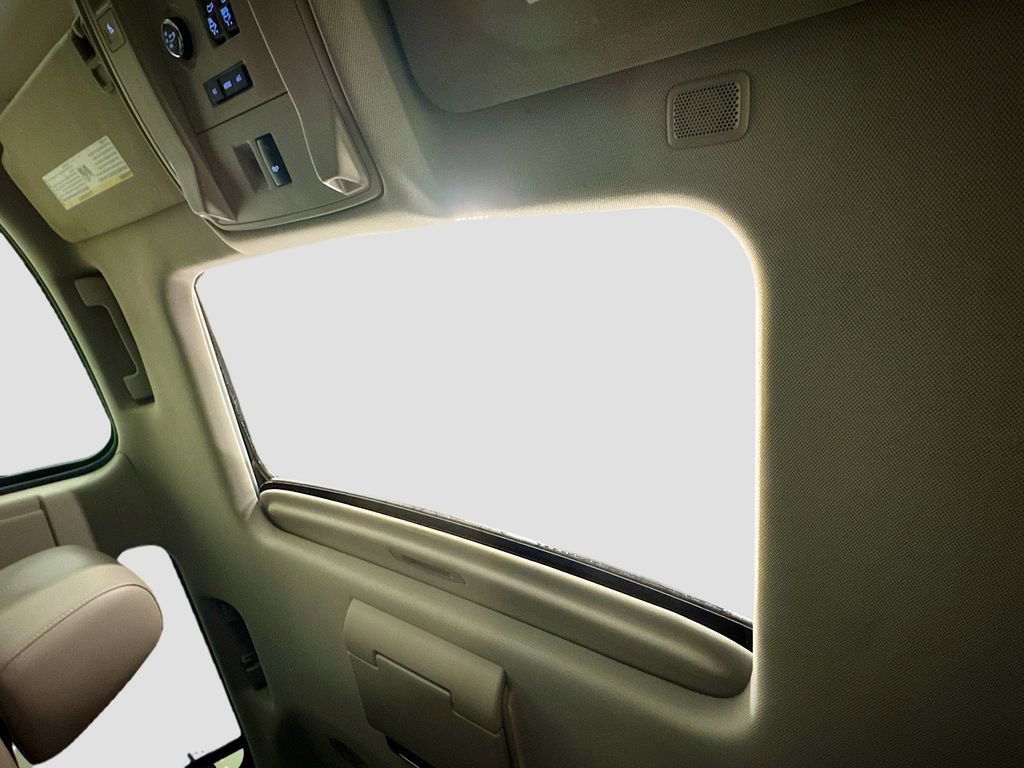 Used 2016 Chevrolet Tahoe LTZ image 27