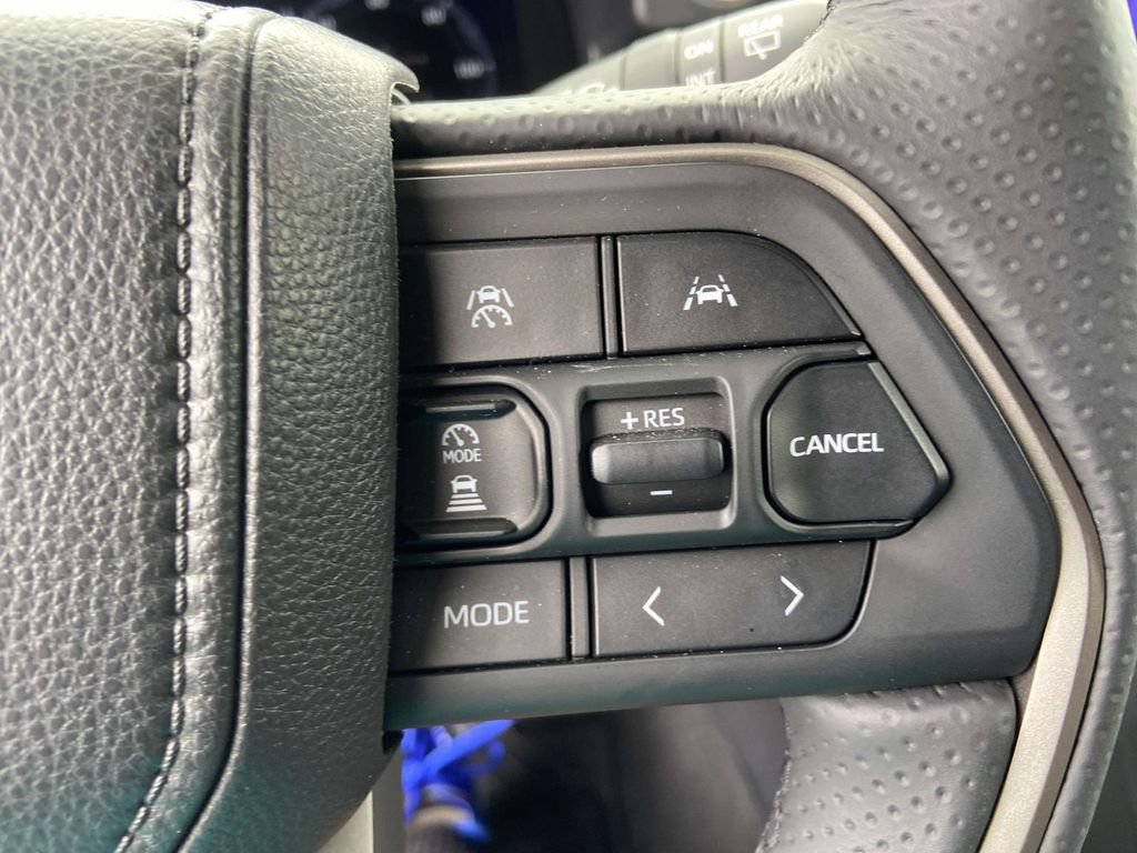 Used 2026 Toyota 4Runner Limited RWD image 31