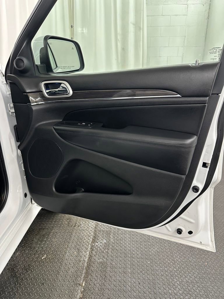 Used 2016 Jeep Grand Cherokee High Altitude image 38