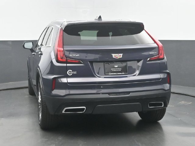 Certified 2025 Cadillac XT4 Premium Luxury FWD image 5