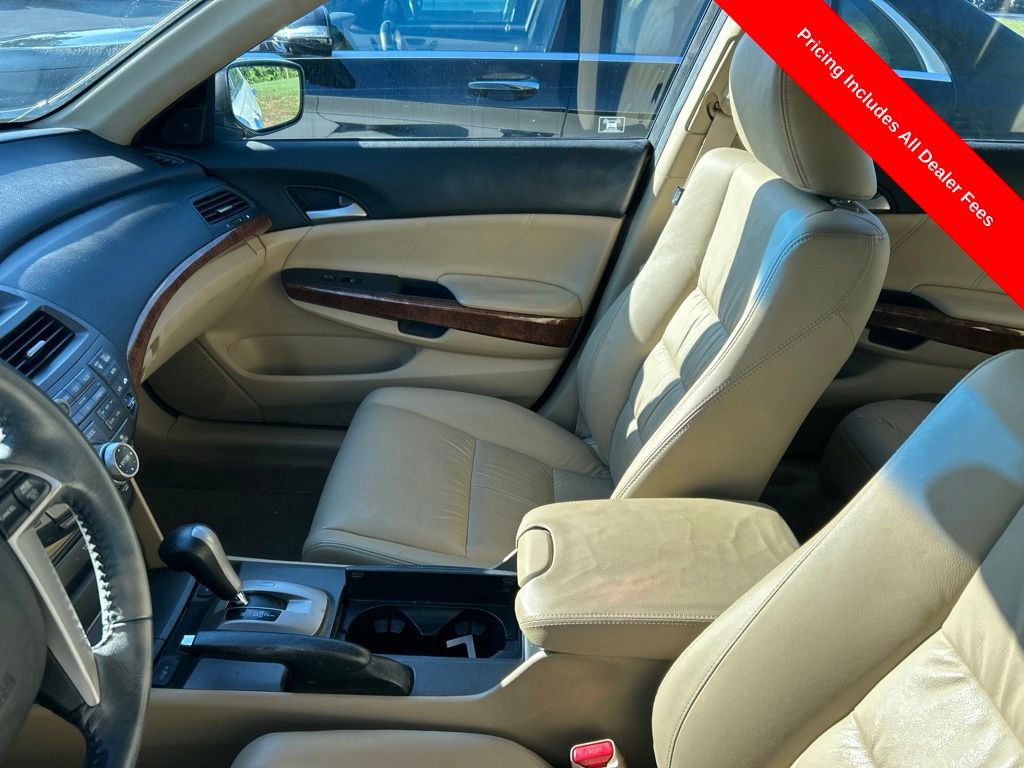 Used 2011 Honda Accord EX-L image 10