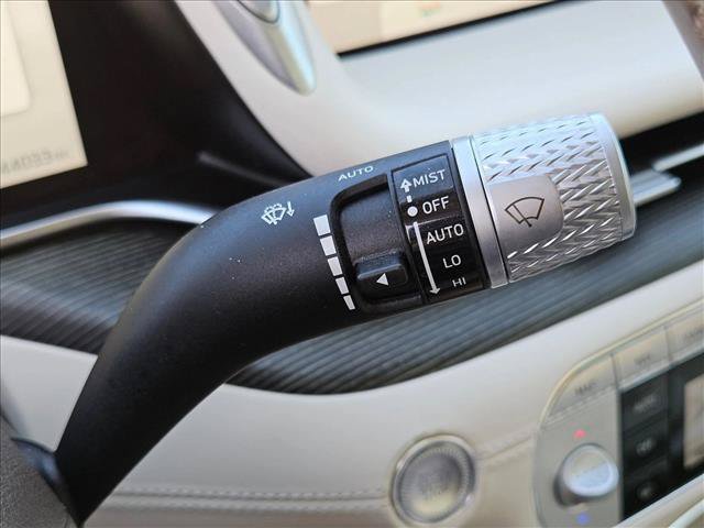 Used 2023 Genesis G90 3.5T AWD/4WD image 15