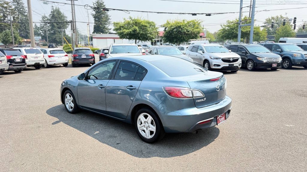 Used 2010 MAZDA MAZDA3 i Sport FWD image 9