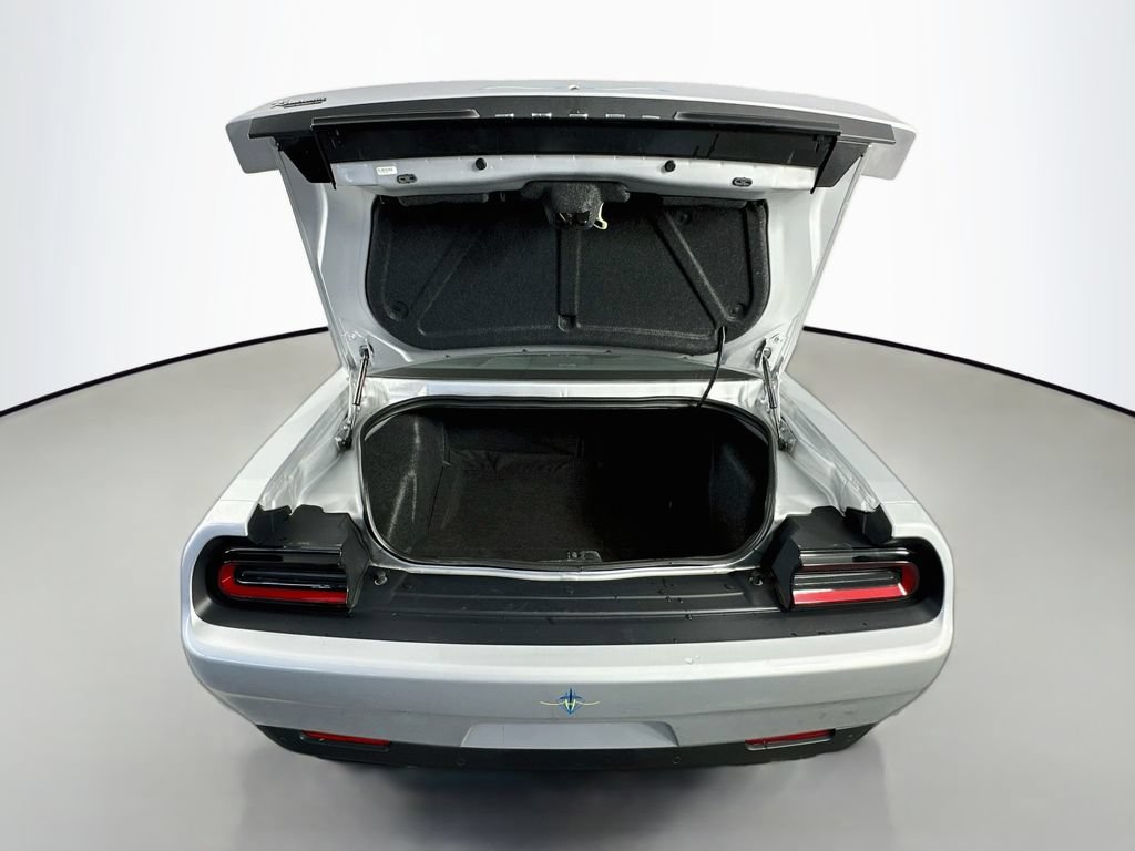 Used 2022 Dodge Challenger GT RWD image 27
