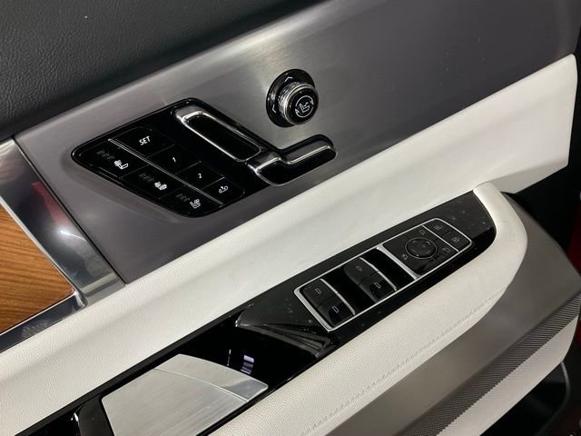 New 2026 Cadillac Vistiq Luxury w/ LPO, Floor Liner Package image 23