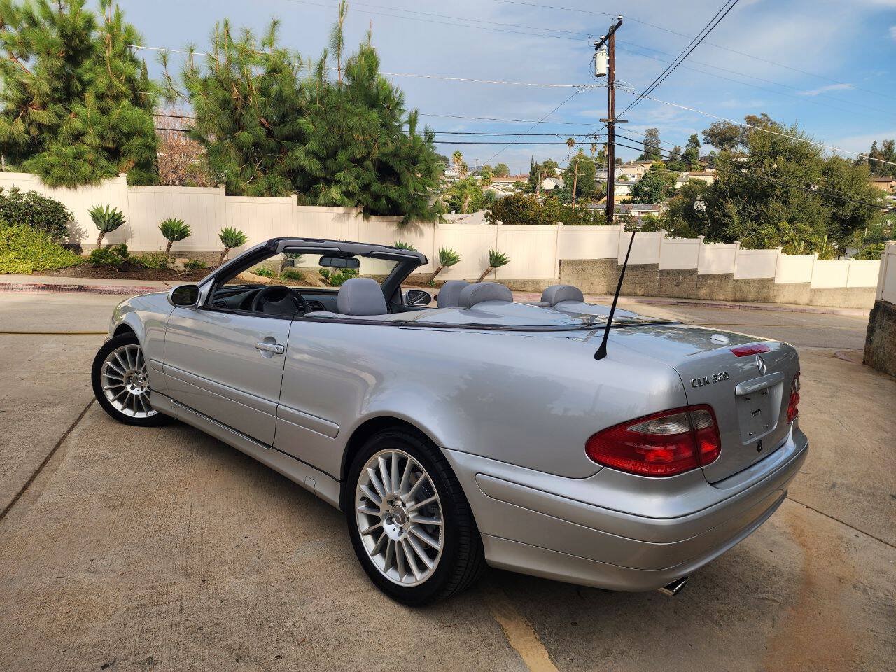Used 2003 Mercedes-Benz CLK 320 Cabriolet image 7