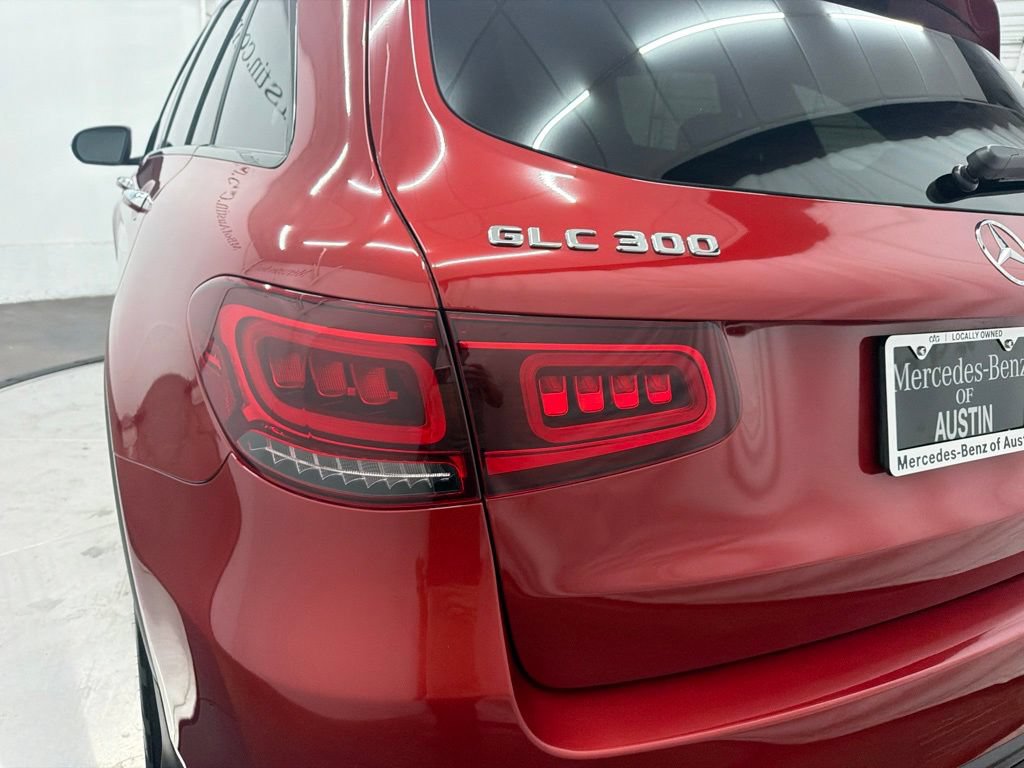 Used 2022 Mercedes-Benz GLC 300 image 12