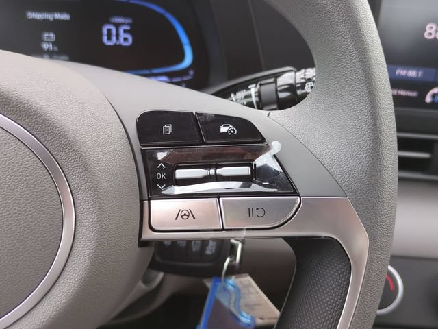 New 2026 Hyundai Elantra SE FWD image 23