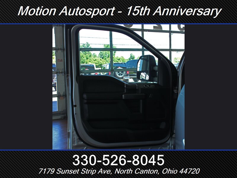 Used 2016 Ford F150 XLT w/ Equipment Group 302A Luxury AWD/4WD image 14