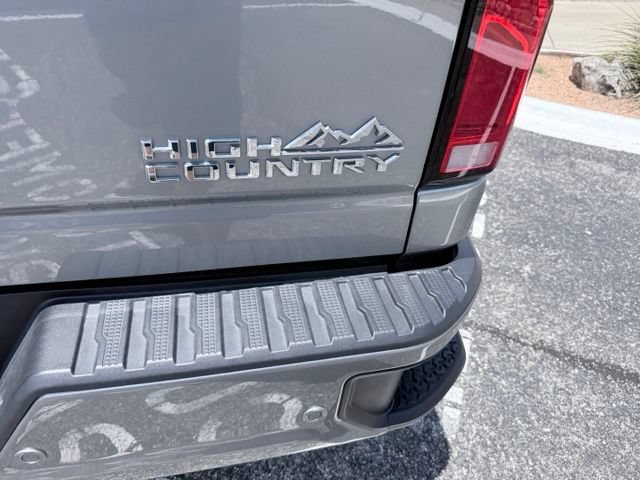Certified 2024 Chevrolet Silverado 2500 High Country w/ Technology Package AWD/4WD image 17