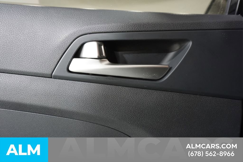 Used 2019 Hyundai Tucson SE FWD image 42