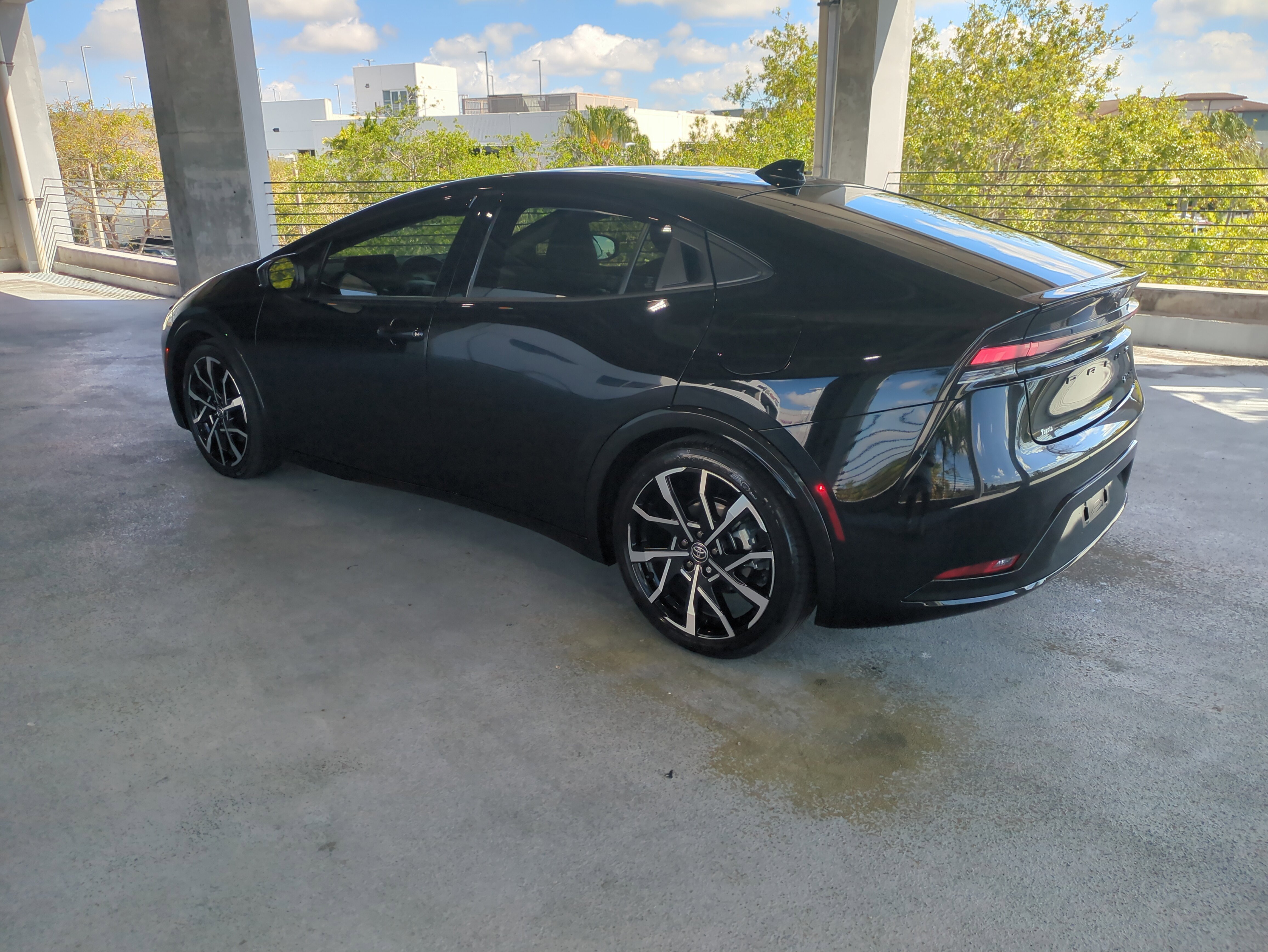 Used 2024 Toyota Prius Prime image 7