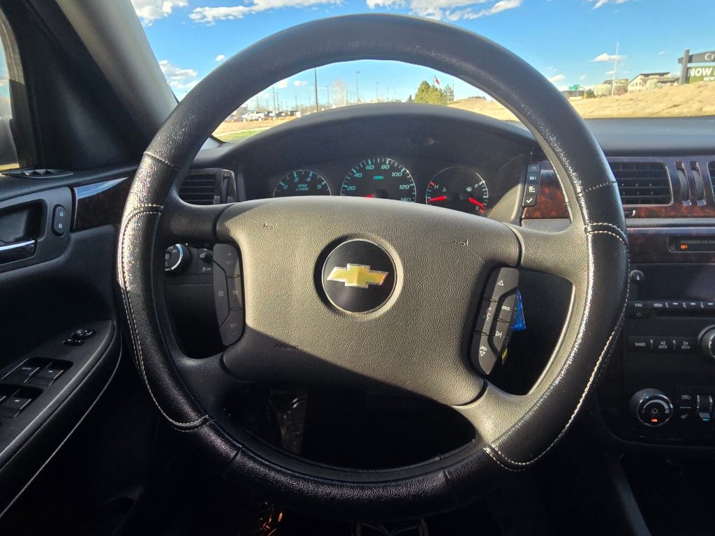 Used 2016 Chevrolet Impala LTZ image 28