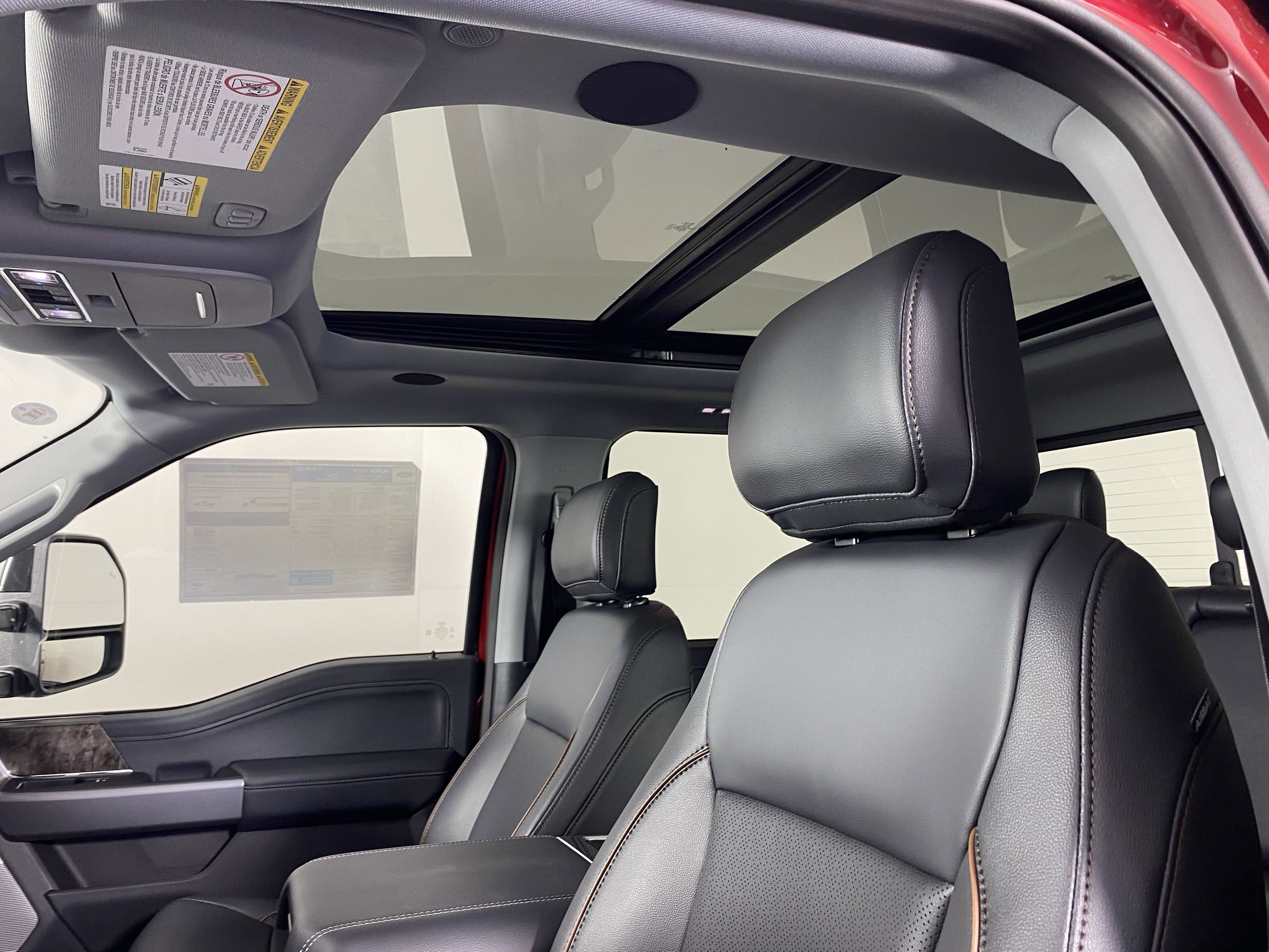 New 2025 Ford F250 Lariat w/ Lariat Ultimate Package image 18