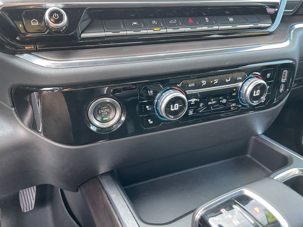 Used 2023 GMC Sierra 1500 SLT w/ SLT Convenience Package image 25