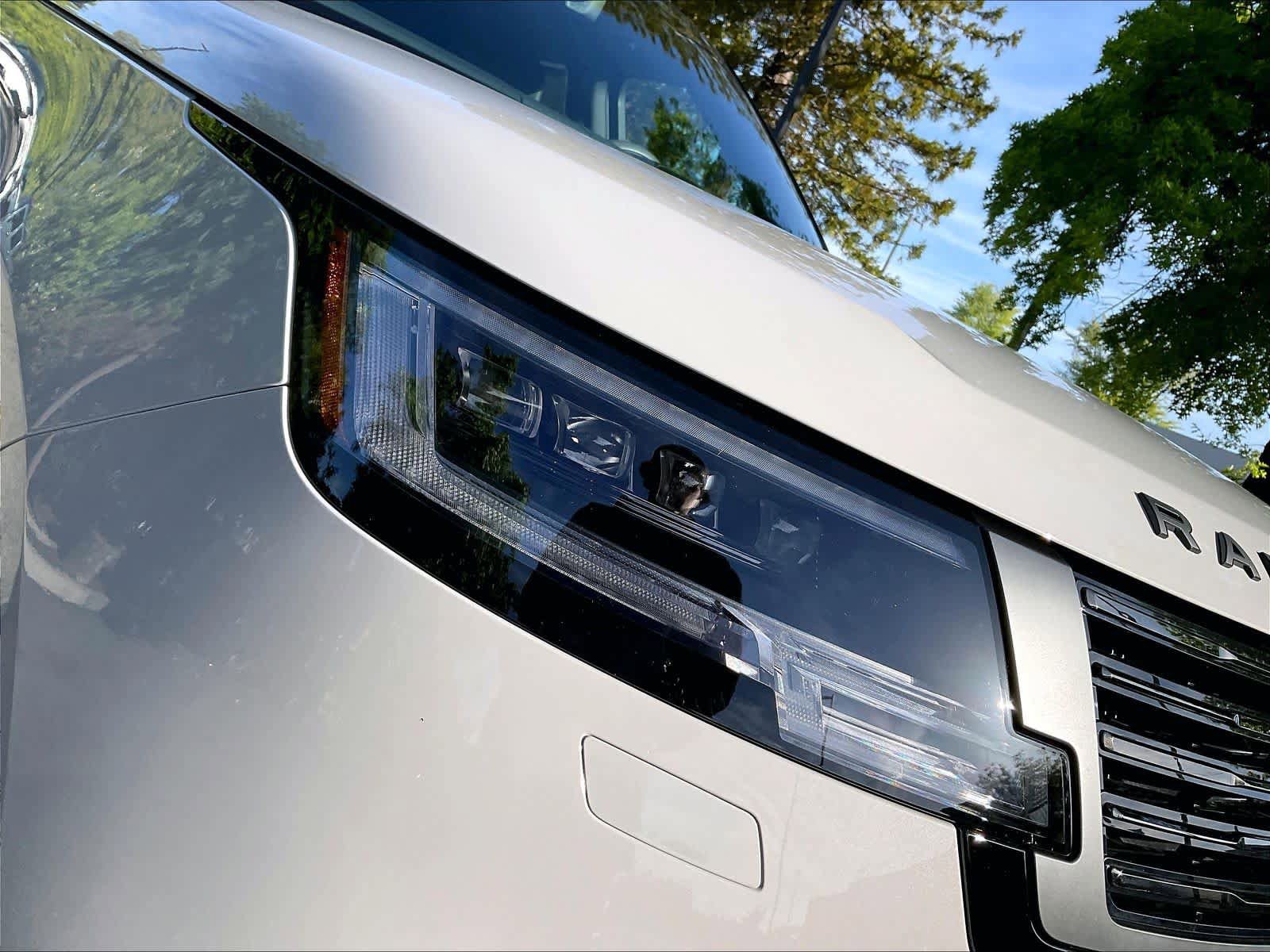New 2026 Land Rover Range Rover SV AWD/4WD image 33