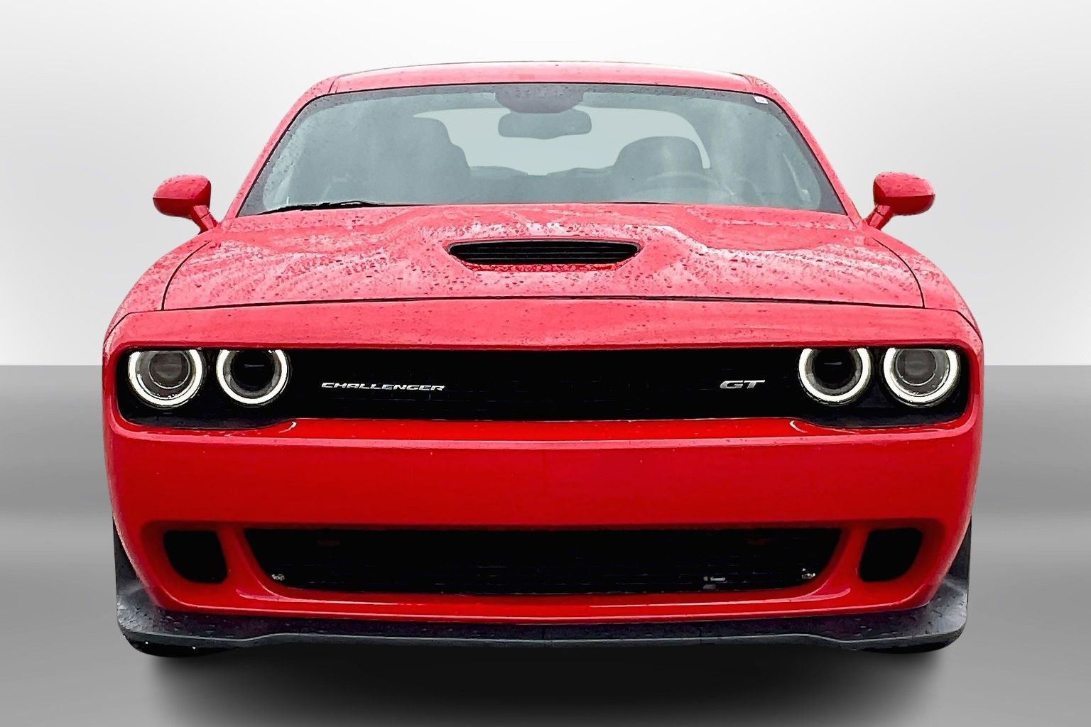 Used 2022 Dodge Challenger GT image 3