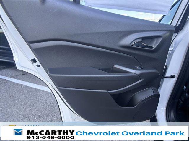 New 2026 Chevrolet Trax LT w/ LT Convenience Package image 32