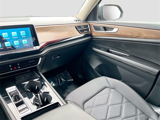 Used 2024 Volkswagen Atlas SE image 22