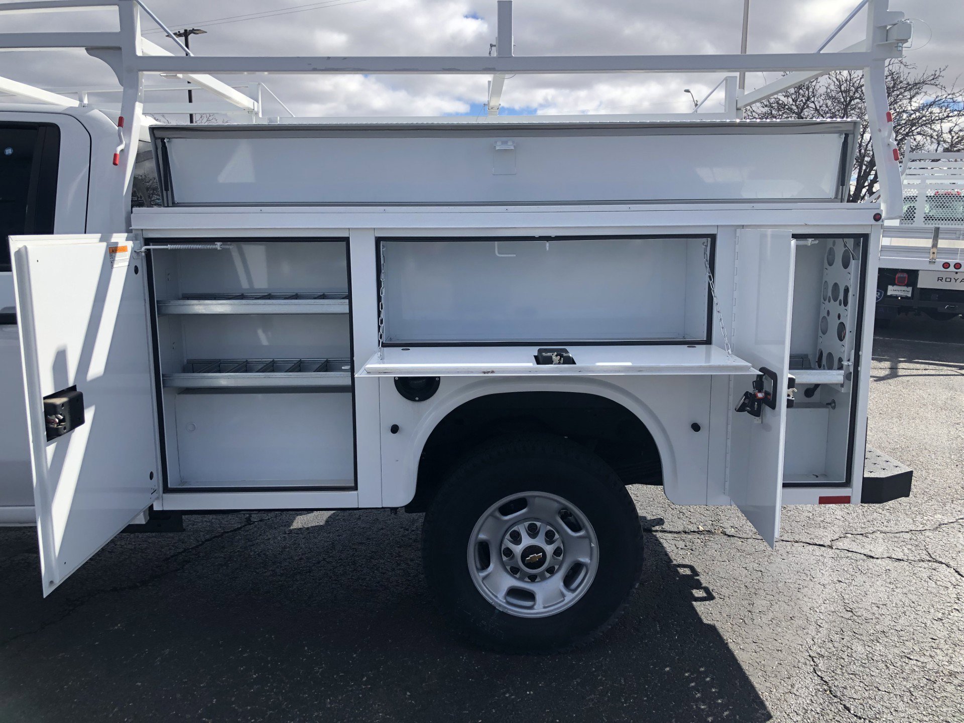 New 2024 Chevrolet Silverado 2500 W/T w/ WT Convenience Package image 9