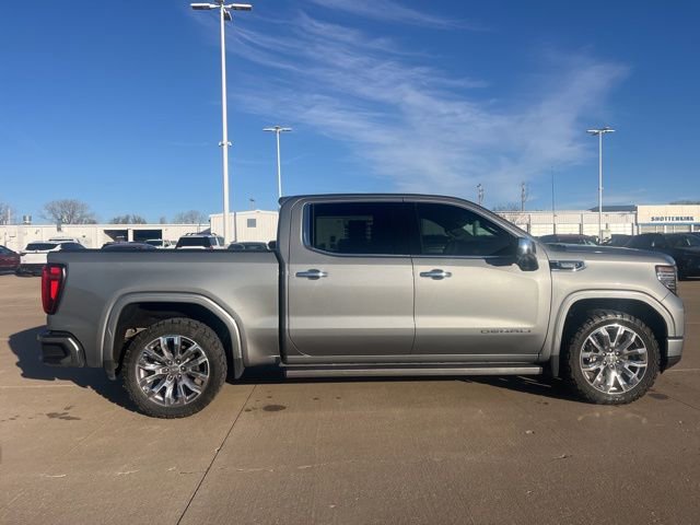 Used 2024 GMC Sierra 1500 Denali w/ Denali Reserve Package image 2