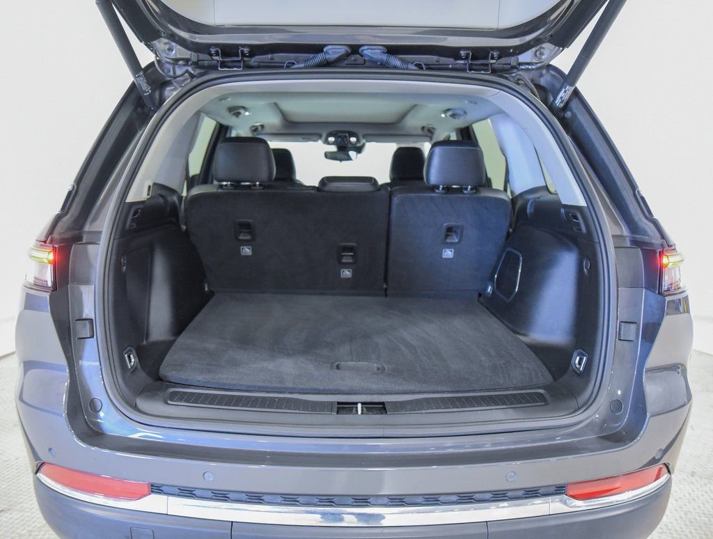 Used 2022 Jeep Grand Cherokee Limited 4xe image 15