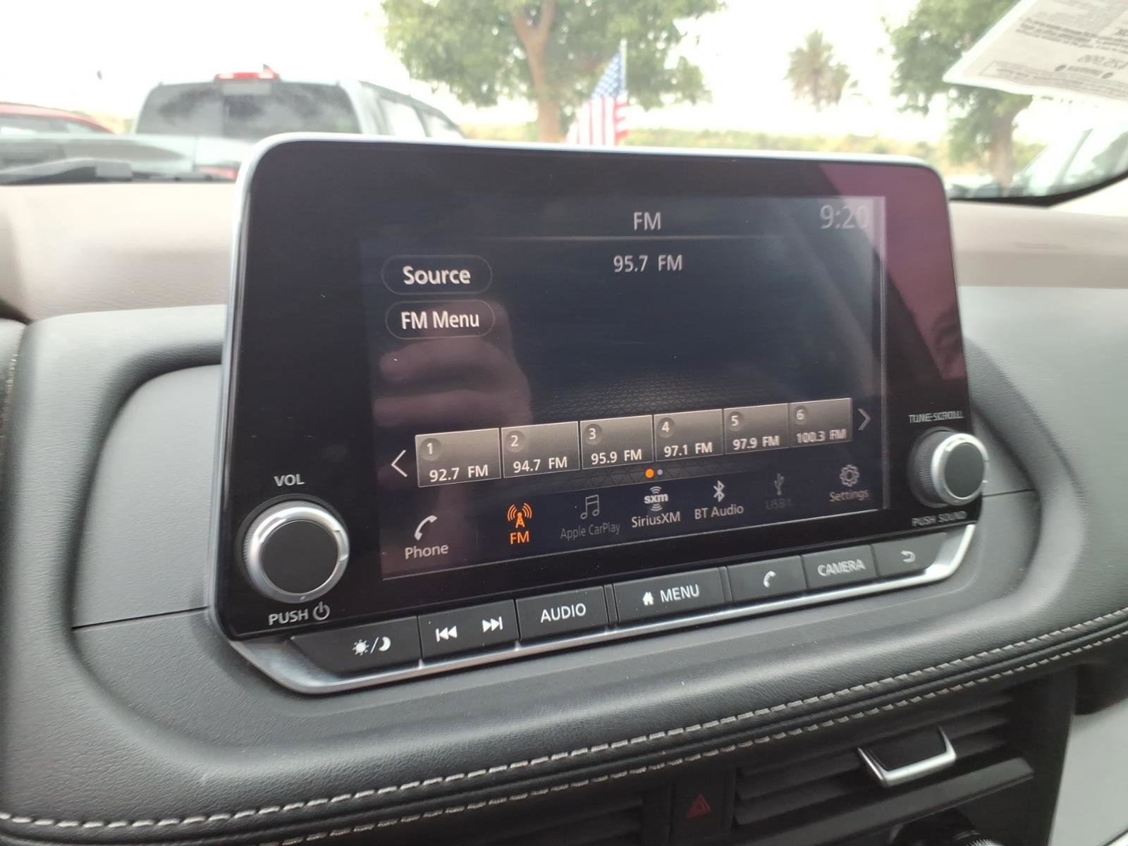 Certified 2023 Nissan Rogue SV image 20