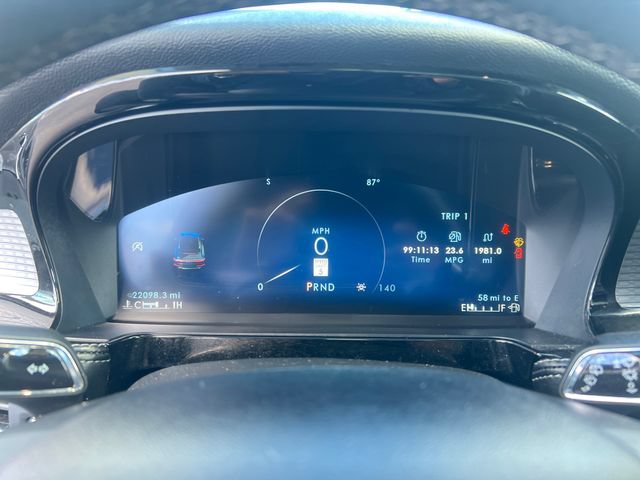 Certified 2023 Lincoln Corsair AWD w/ Equipment Group 101A image 18
